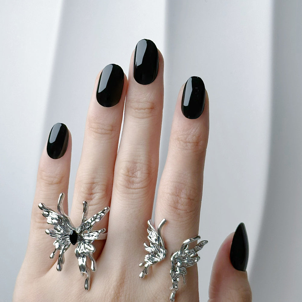 LOVE YOUR NAILS PRESS ON NAILS 025sondaryam is the leading name in the chain of cosmetics and departmental stores in jaipur . , sondaryam has been a pioneer in delivering top quality genuine productSondaryam NAILS PRESS