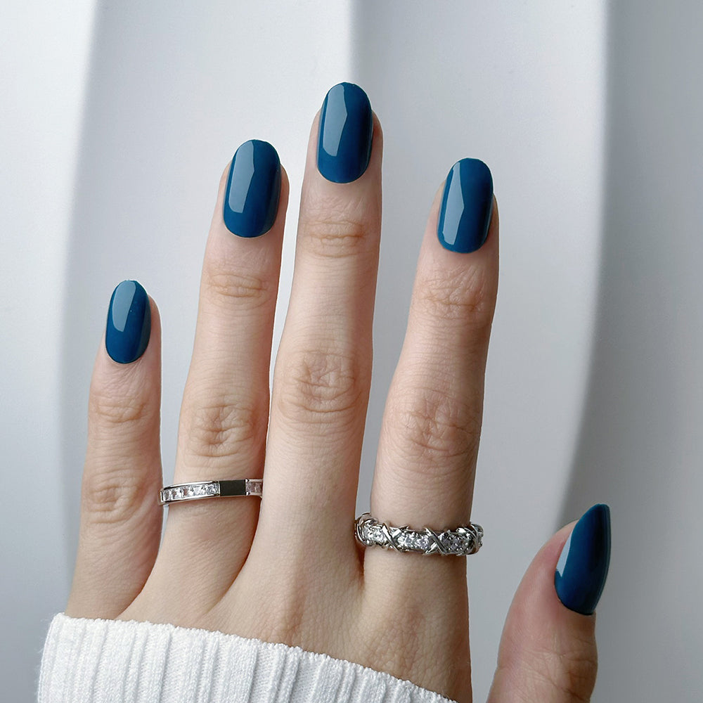 LOVE YOUR NAILS PRESS ON NAILS 024sondaryam is the leading name in the chain of cosmetics and departmental stores in jaipur . , sondaryam has been a pioneer in delivering top quality genuine productSondaryam NAILS PRESS