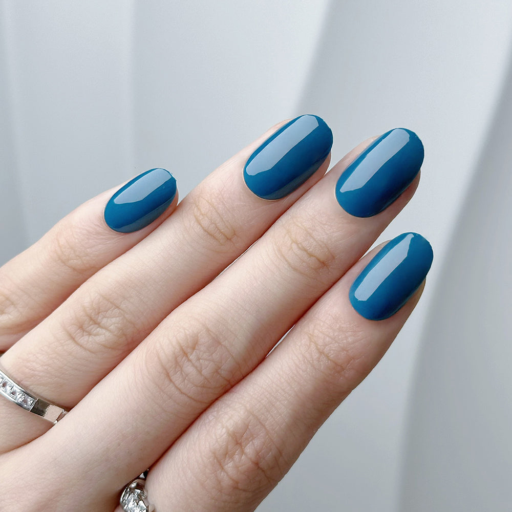 LOVE YOUR NAILS PRESS ON NAILS 024sondaryam is the leading name in the chain of cosmetics and departmental stores in jaipur . , sondaryam has been a pioneer in delivering top quality genuine productSondaryam NAILS PRESS