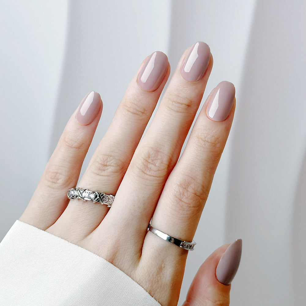 LOVE YOUR NAILS PRESS ON NAILS 012sondaryam is the leading name in the chain of cosmetics and departmental stores in jaipur . , sondaryam  has been a pioneer in delivering top quality genuine productSondaryam NAILS PRESS
