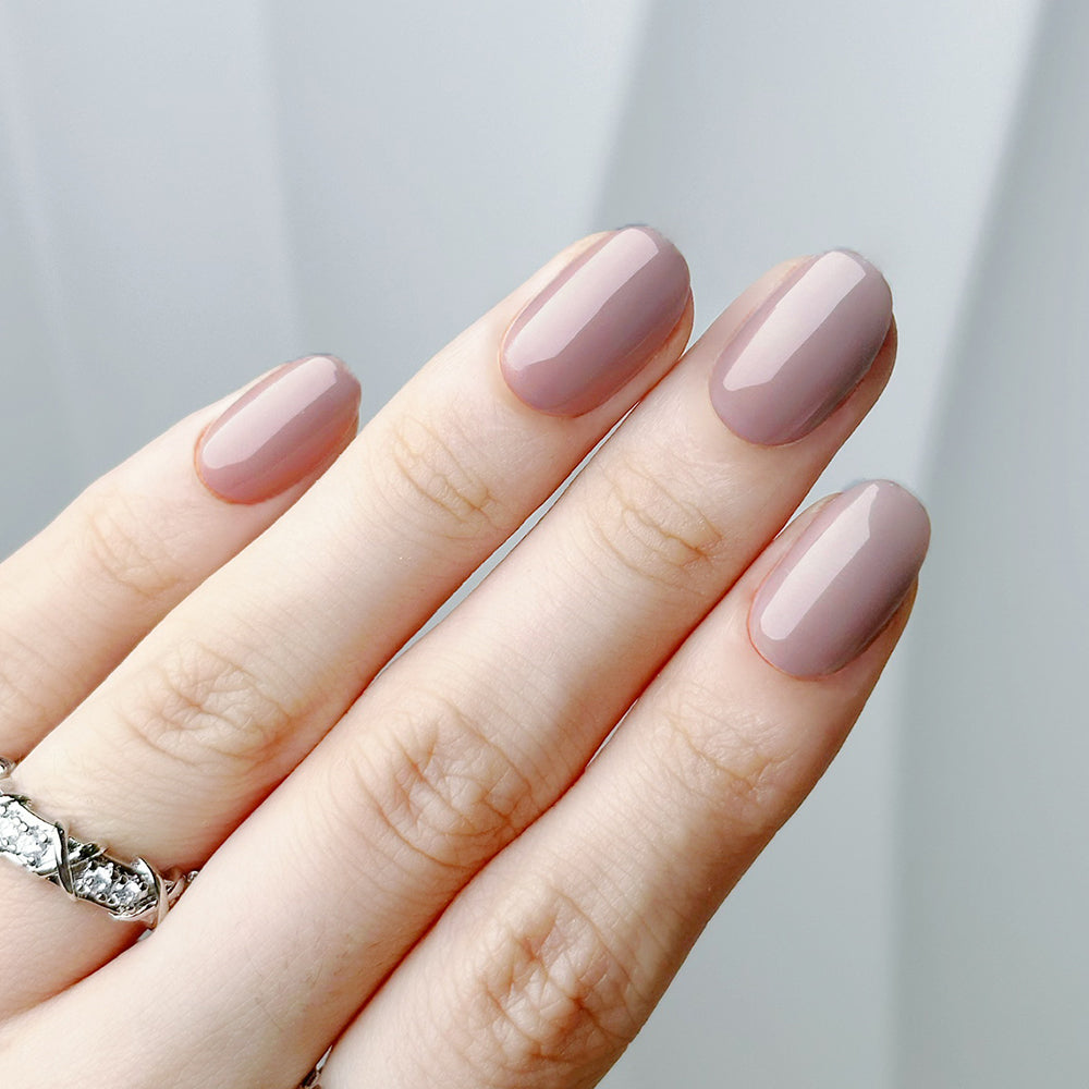 LOVE YOUR NAILS PRESS ON NAILS 012sondaryam is the leading name in the chain of cosmetics and departmental stores in jaipur . , sondaryam  has been a pioneer in delivering top quality genuine productSondaryam NAILS PRESS