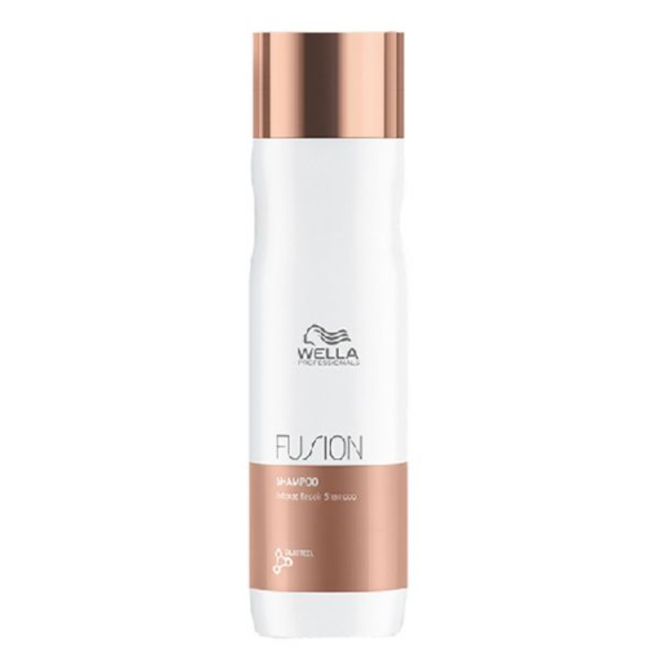 Wella Professionals Fusion Intense Repair Shampoo (250ml)sondaryam is the leading name in the chain of cosmetics in jaipur . , sondaryam has been a pioneer in delivering top quality genuine products in all categories. AlSondaryam Wella Professionals Fusion Intense Repair Shampoo (250ml)
