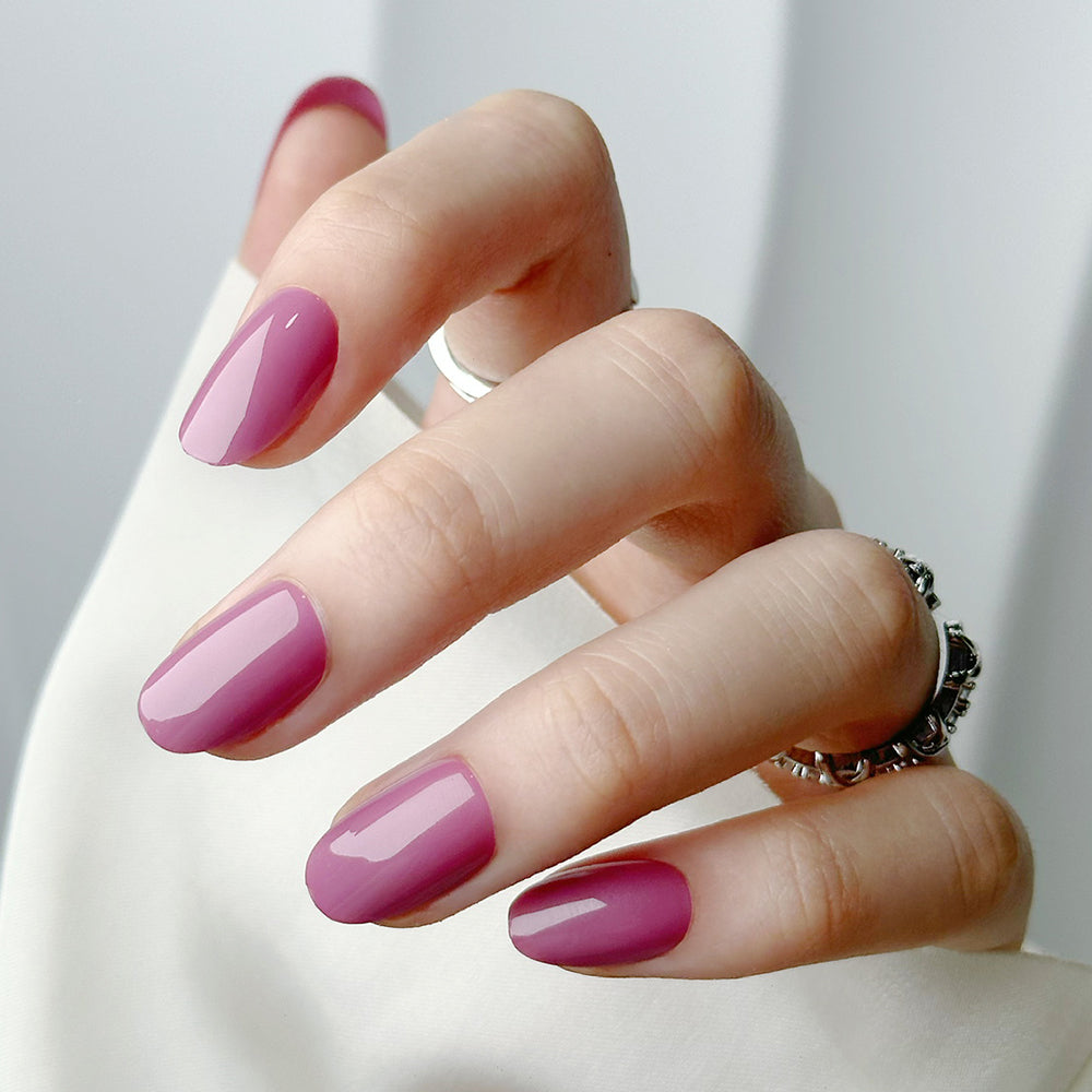 LOVE YOUR NAILS PRESS ON NAILS 014sondaryam is the leading name in the chain of cosmetics and departmental stores in jaipur . , sondaryam has been a pioneer in delivering top quality genuine productSondaryam NAILS PRESS
