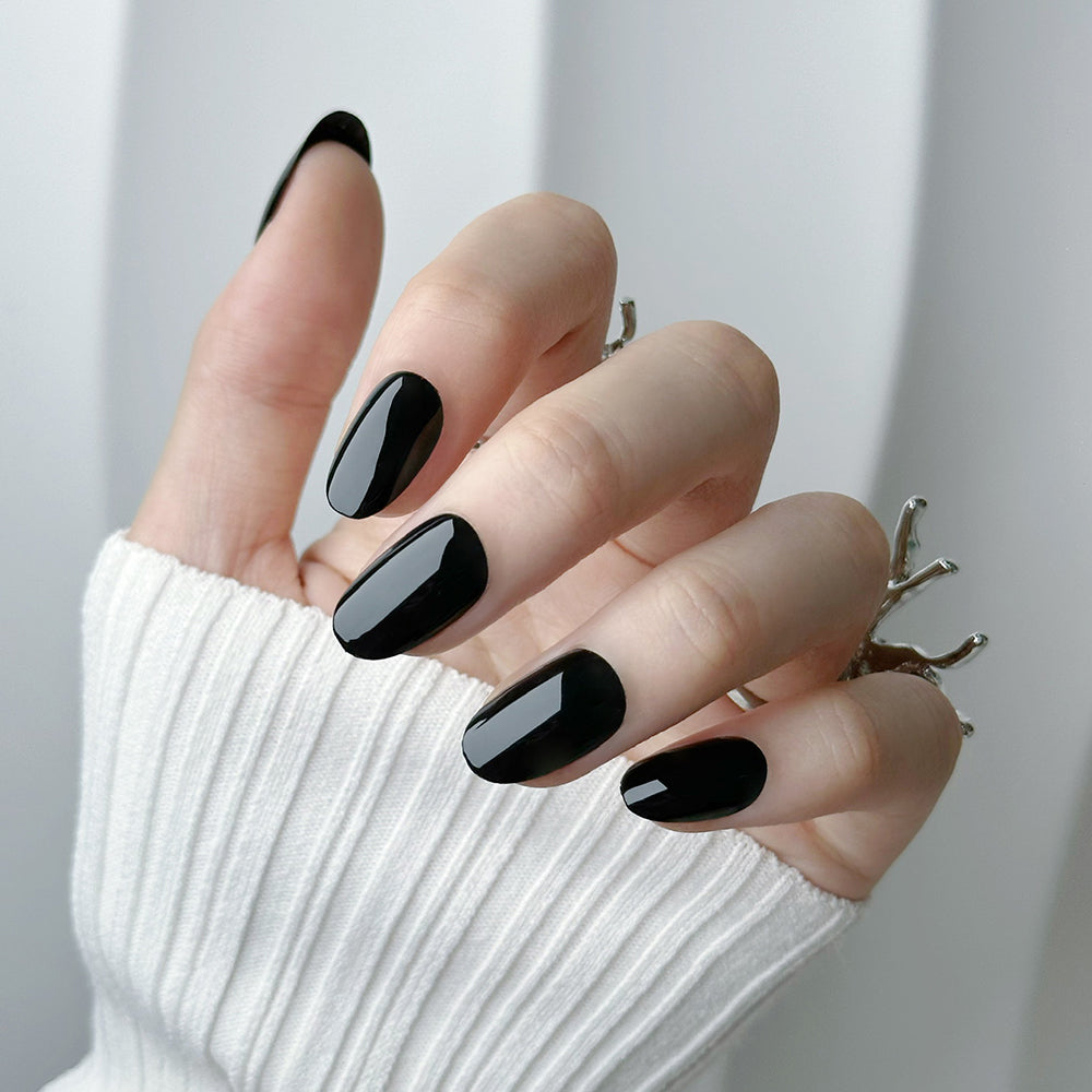LOVE YOUR NAILS PRESS ON NAILS 025sondaryam is the leading name in the chain of cosmetics and departmental stores in jaipur . , sondaryam has been a pioneer in delivering top quality genuine productSondaryam NAILS PRESS