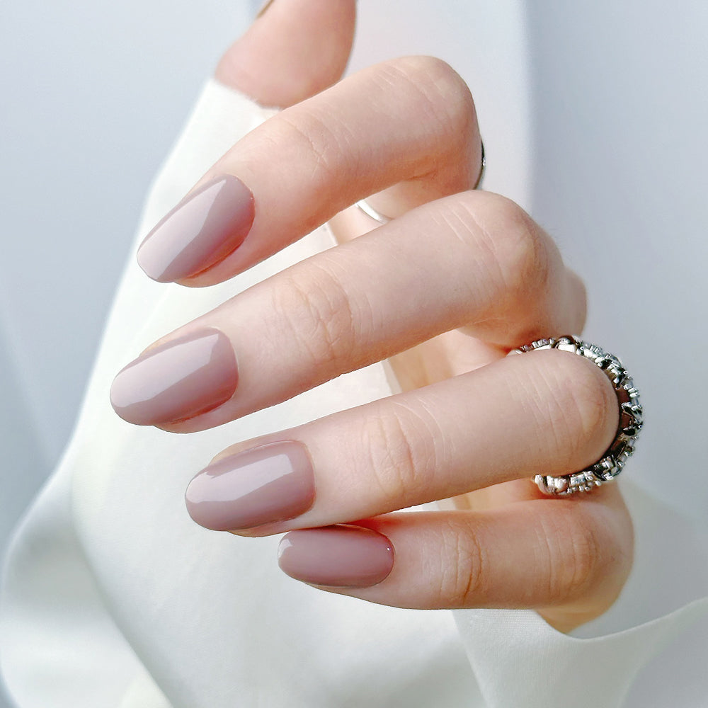 LOVE YOUR NAILS PRESS ON NAILS 012sondaryam is the leading name in the chain of cosmetics and departmental stores in jaipur . , sondaryam has been a pioneer in delivering top quality genuine productSondaryam NAILS PRESS