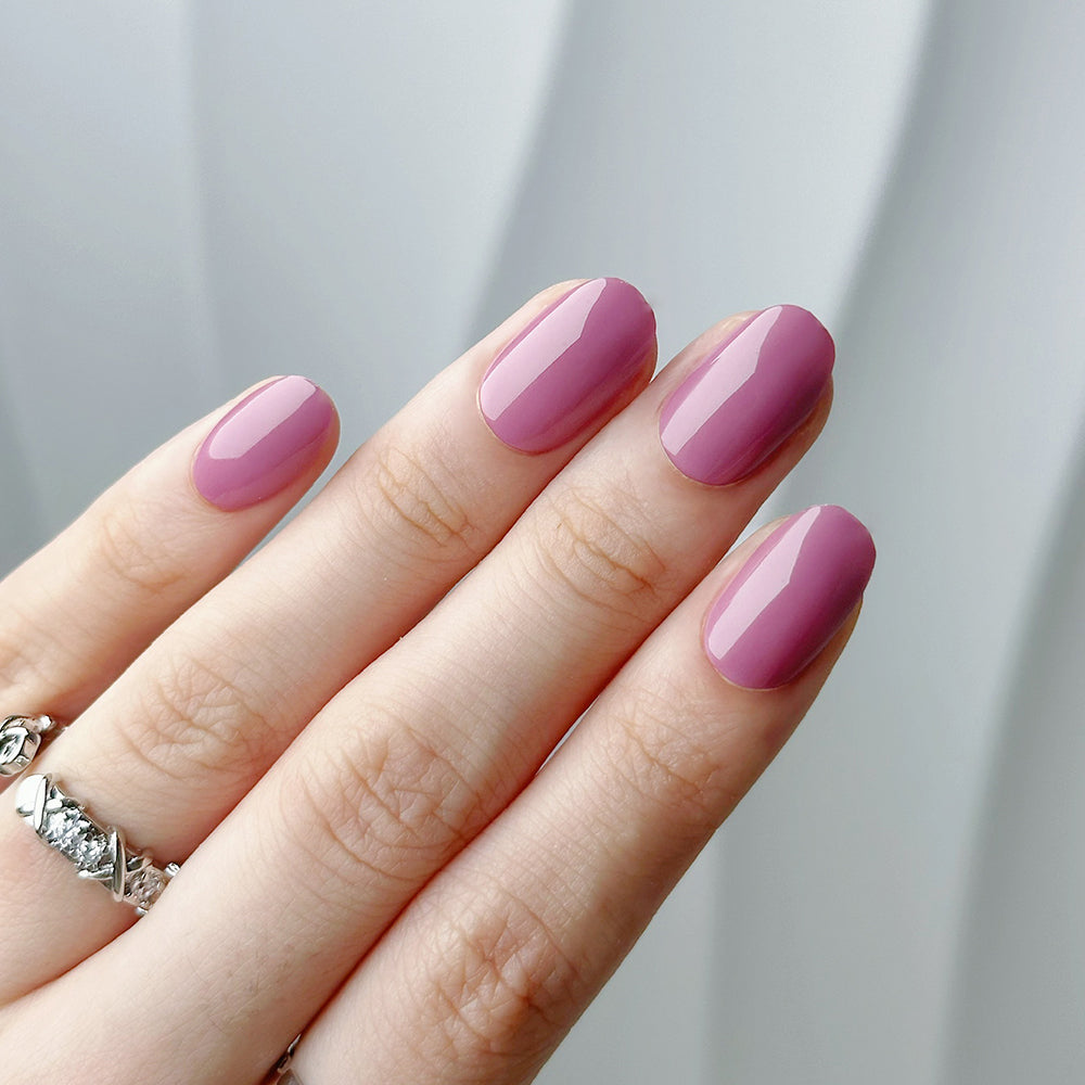 LOVE YOUR NAILS PRESS ON NAILS 014sondaryam is the leading name in the chain of cosmetics and departmental stores in jaipur . , sondaryam has been a pioneer in delivering top quality genuine productSondaryam NAILS PRESS