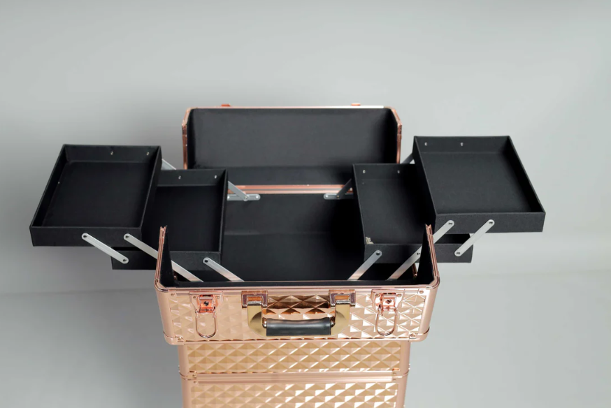 TROLLEY VANITY MAKEUP KIT  (4)sondaryam is the leading name in the chain of cosmetics  in jaipur . , sondaryam  has been a pioneer in delivering top quality genuine products in all categories. AlSondaryam TROLLEY VANITY MAKEUP KIT (4)